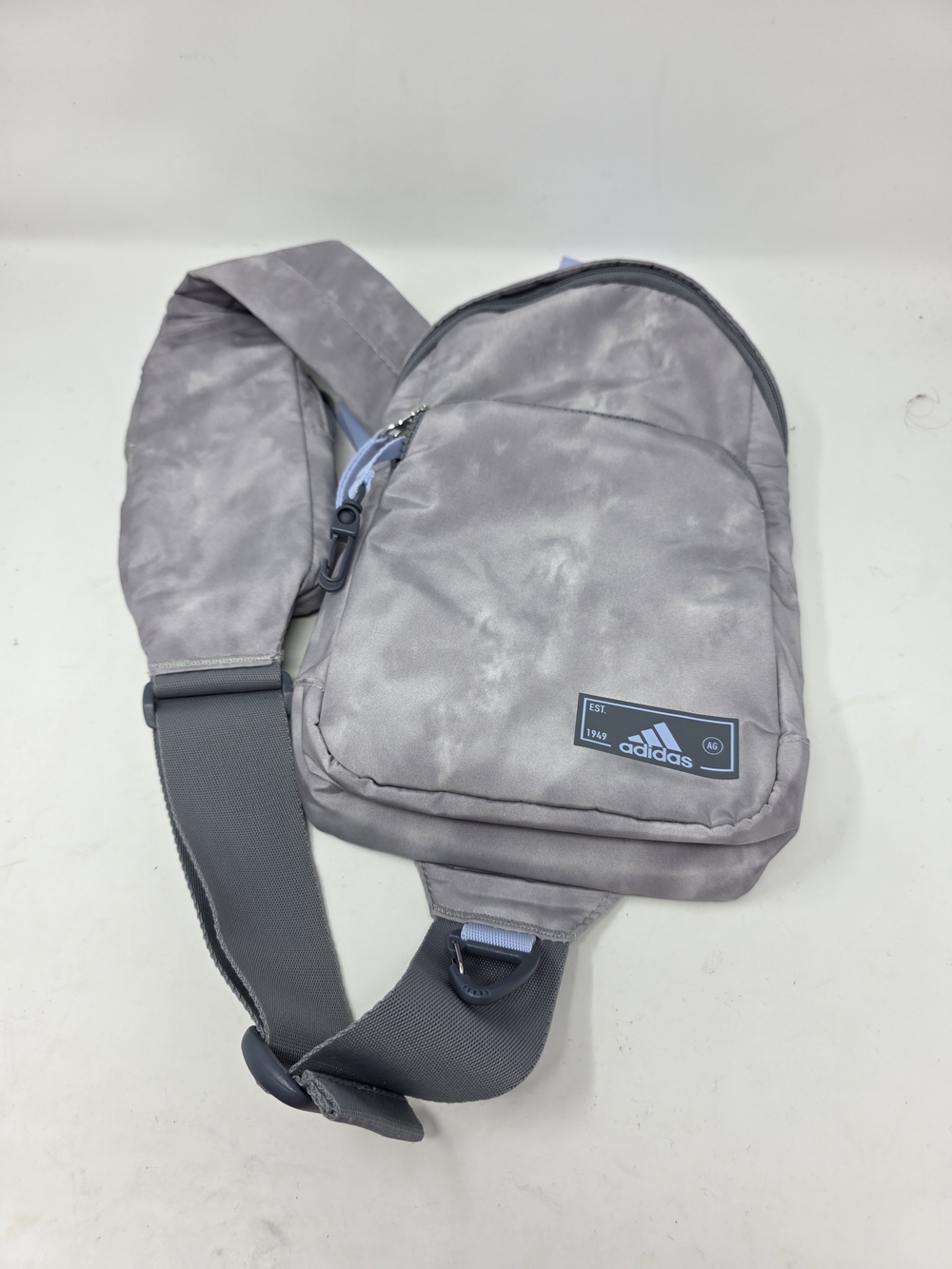 Adidas Essentials Convertible Sling Backpack Crossbody Bag Grey Cloud Wash Dye